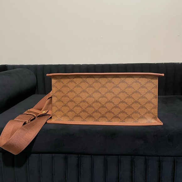 MCM Lauretos Kimmel Tote Bag - Picture 3 of 9